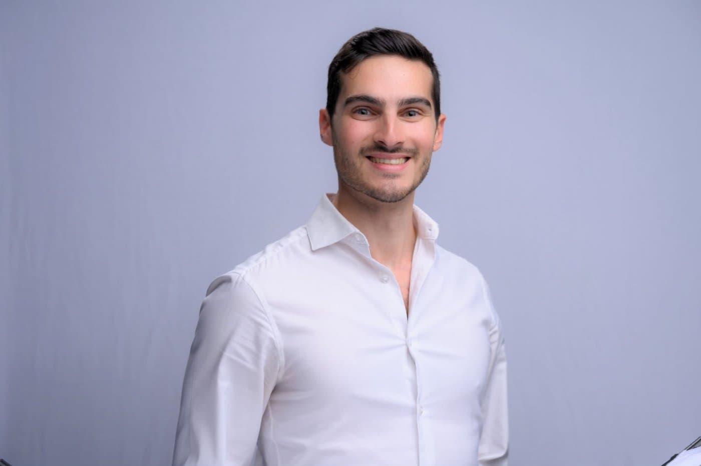 Nathan Peres, asesor inmobiliario de NoBe PARC